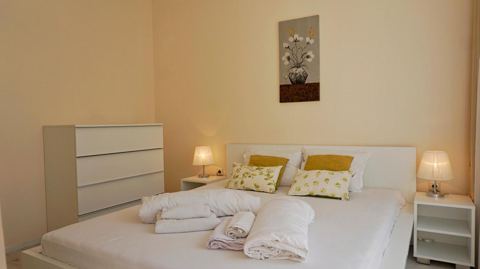 Апартаменти Варна Саут На Плажа 2 - Varna South Apartments On The Beach 2 Экстерьер фото