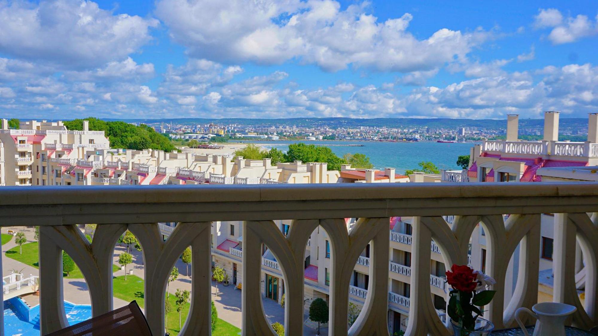 Апартаменти Варна Саут На Плажа 2 - Varna South Apartments On The Beach 2 Экстерьер фото